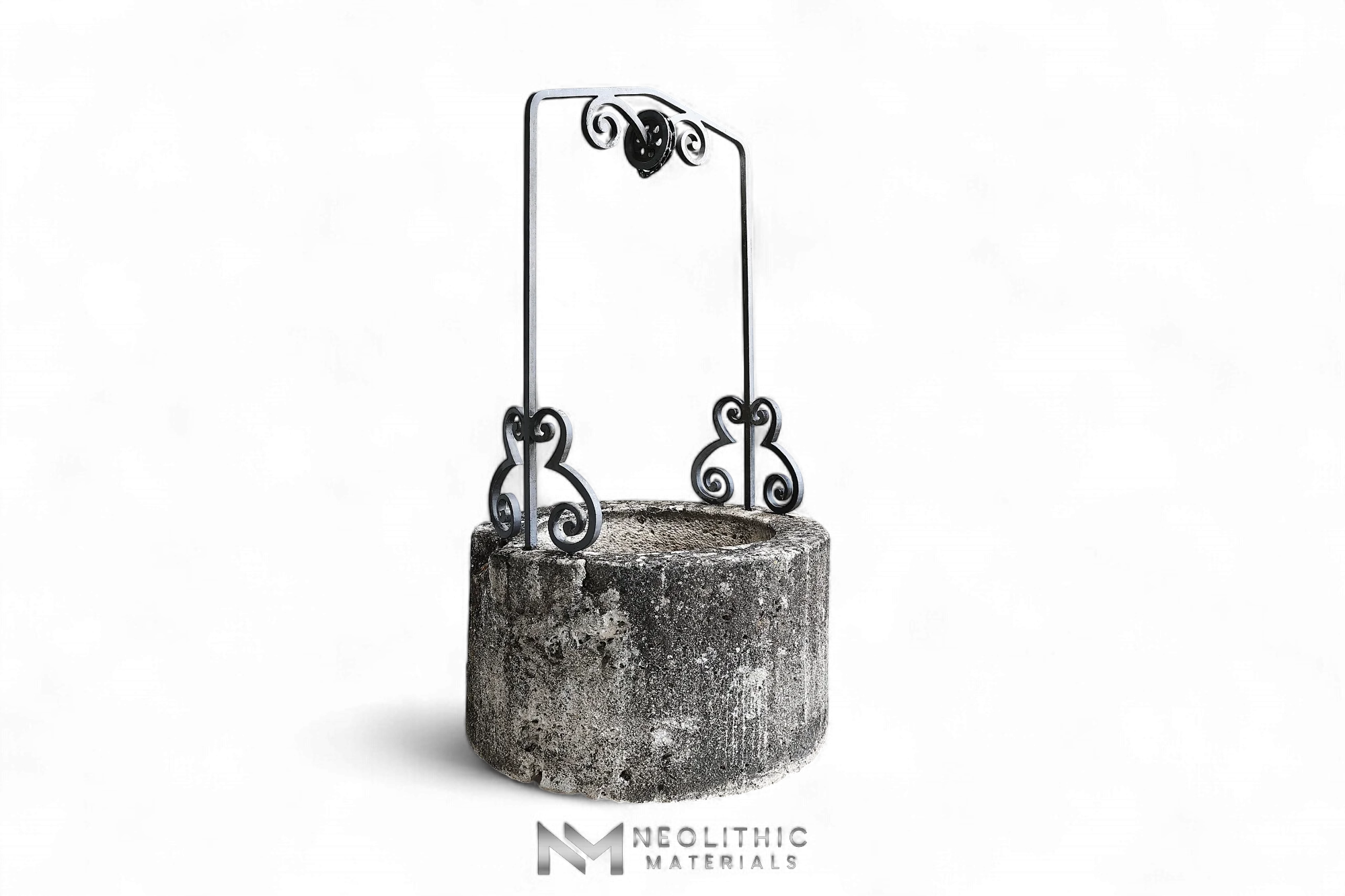 Antique French Round Well Head with Iron Piece - Image 2